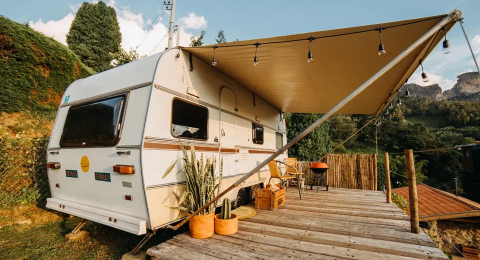 Top 6 Platforms for Renting RVs and Campervans in 2025