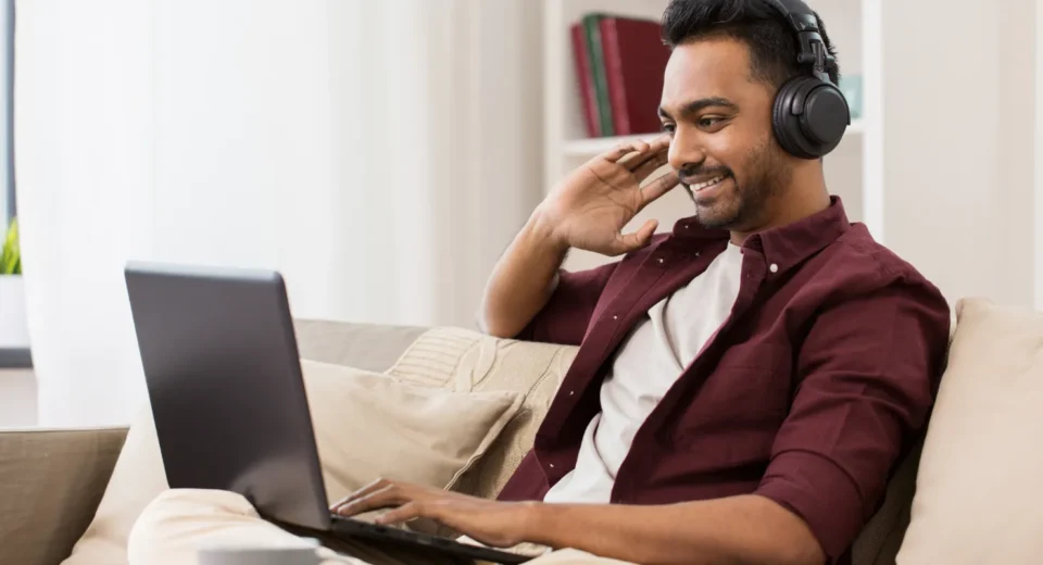 Top 6 Headphones Picks for Music Lovers and Audiophiles
