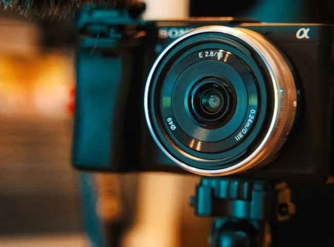 Top 6 DSLR Picks for Beginners to Professionals