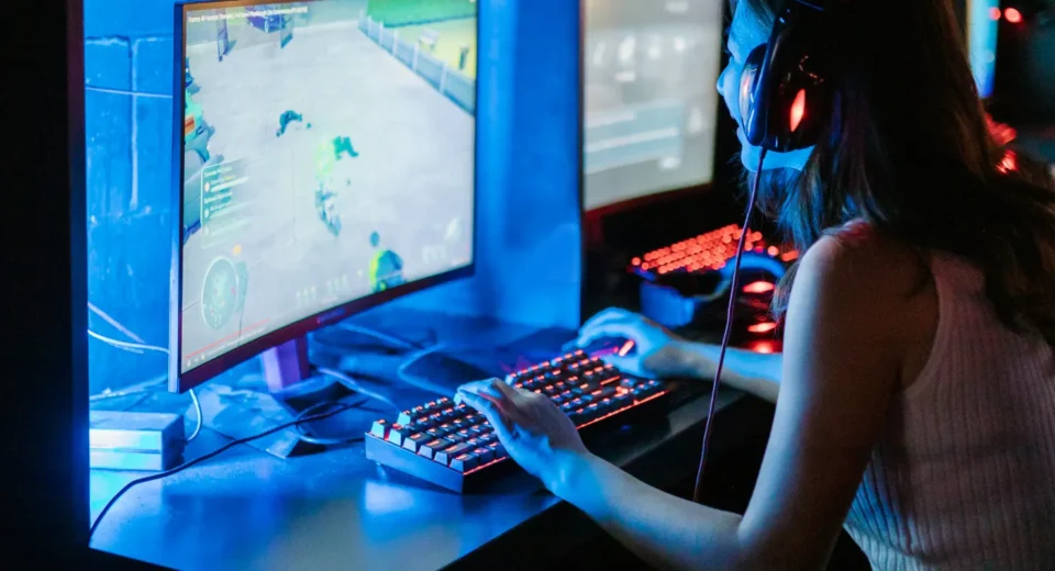 Top 6 Gaming Monitors for Pro-Level Visuals