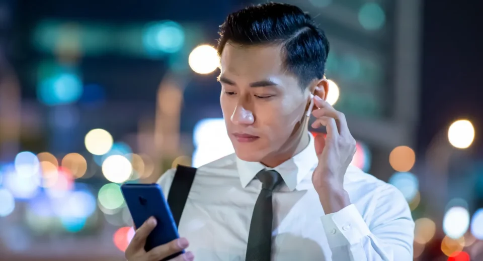 Top 6 Picks for Noise-Cancelling Wireless Earbuds