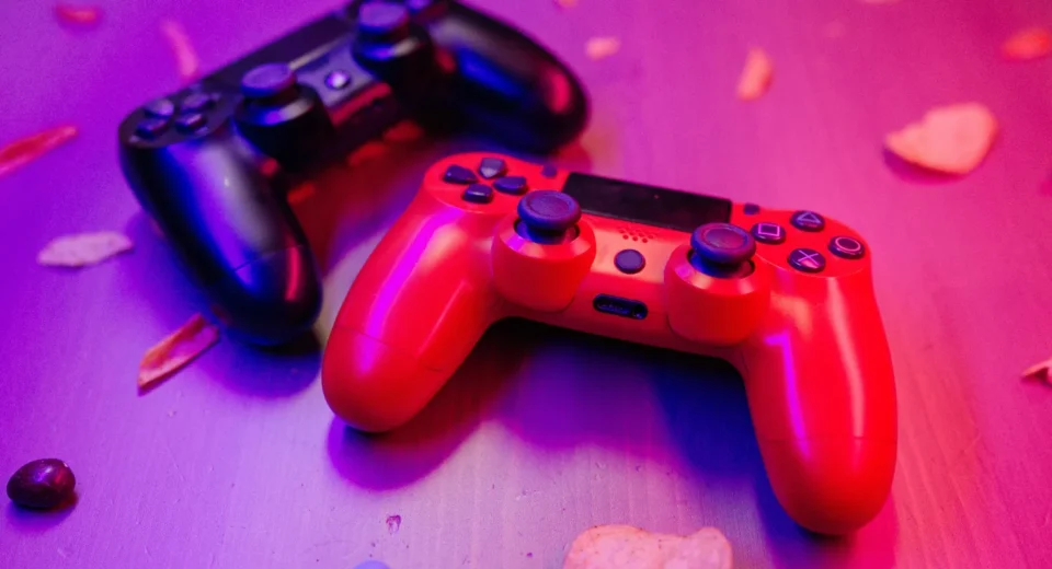 Top 6 Pro-Level Controllers for Console and PC Gaming